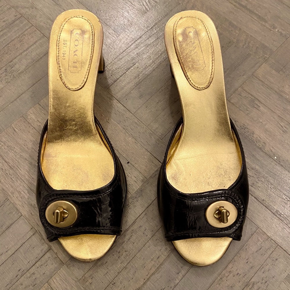 Coach sandals